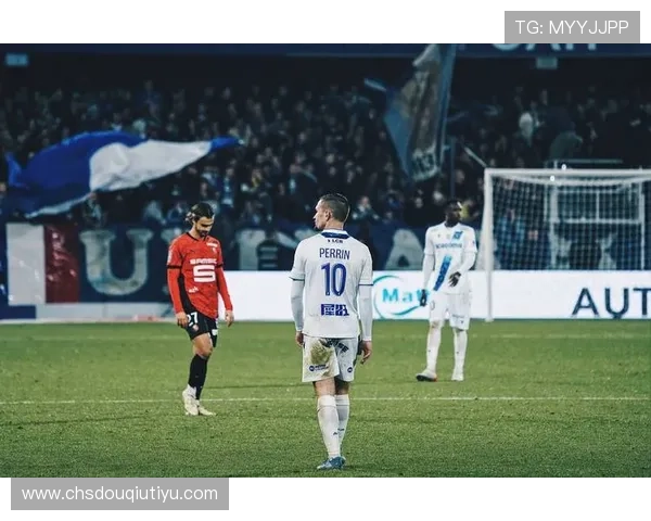 斗球官方直播提供多角度高清直播,体验最真实的足球比赛现场感 斗球官方直播提供多角度高清直播,体验最真实的足球比赛现场感